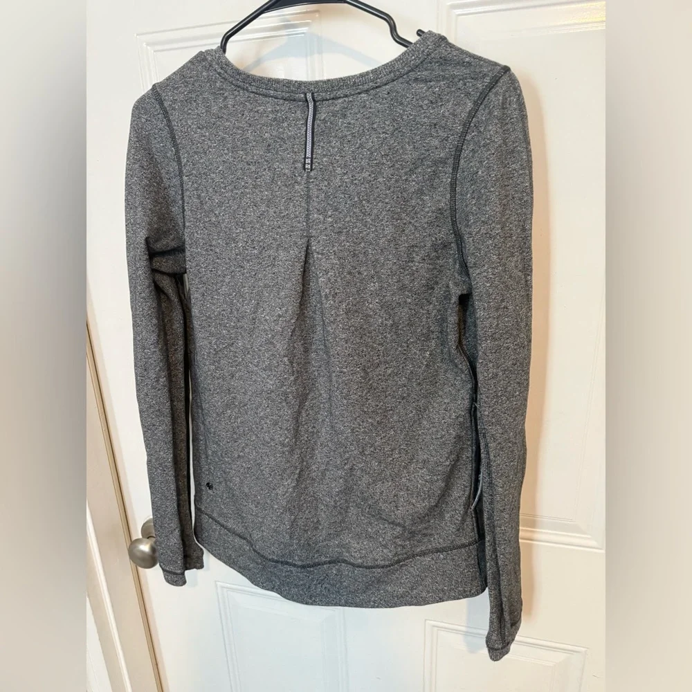 Lululemon Exhaultation pullover